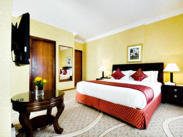 Ramada Continental Jeddah image 36